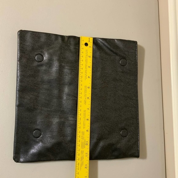 BCBGeneration Beaded Envelope Fold-over Clutch Gunmetal Magnetic Closure - Picture 4 of 8